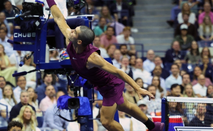 ABD Ak'ta Sabalenka ve Alcaraz, 3. tura kt