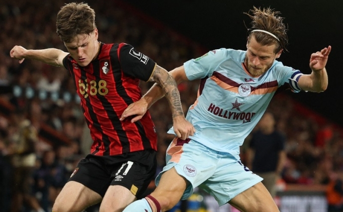 Brentford, �ngiltere Lig Kupas�'nda turlad�!