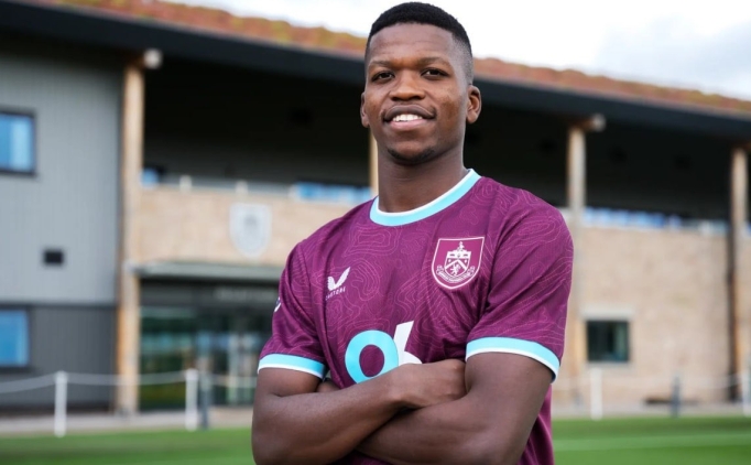 Burnley, Florentino Luis'i kadrosuna katt�