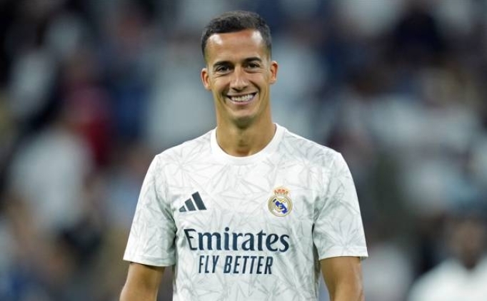 Be�ikta�, sa� bek rotas�n� belirledi