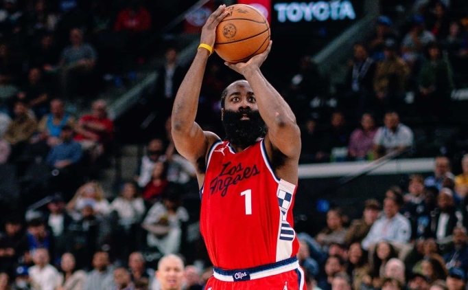 Harden ve Clippers ortakl��� 2027'ye kadar s�rebilir
