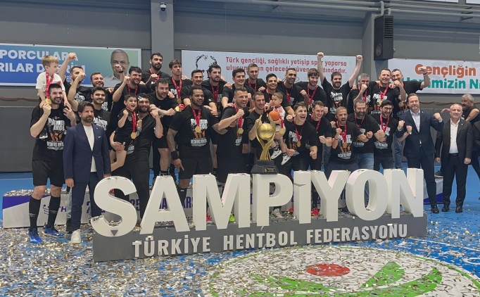 Hentbol S�per Lig �ampiyonu Be�ikta� oldu!