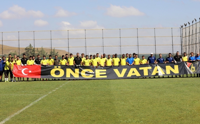 Hull City, hazrlk manda stanbulspor'u malup etti.