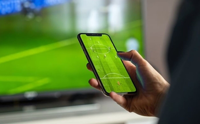 AYM'den 'Ka�ak ma� yay�n�' karar�: TFF'nin yetkisi kalkt�!