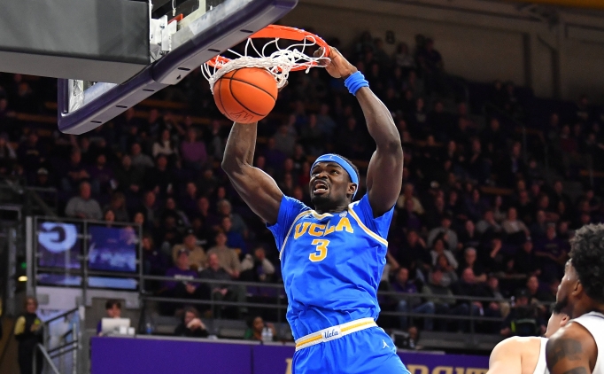 Ergin Ataman'dan Adem Bona a��klamas�