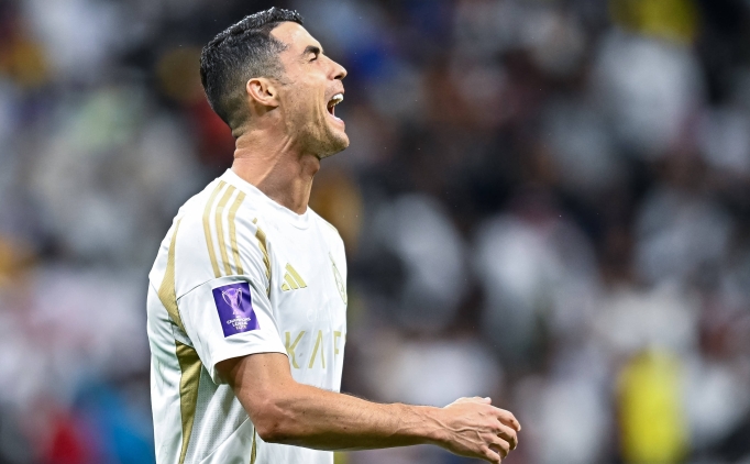 Al Nassr'a zirve yar���nda a��r yara!