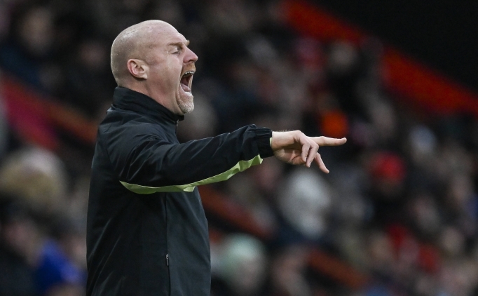 Nottingham Forest'ta Sean Dyche d�nemi ba�l�yor!