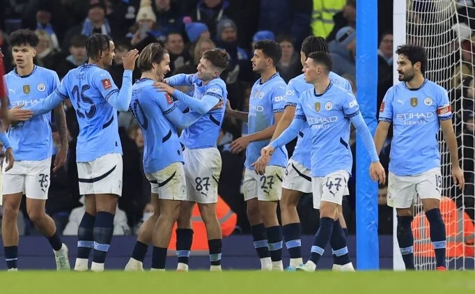 Manchester City, FA Cup'ta gol olup yad: 8-0