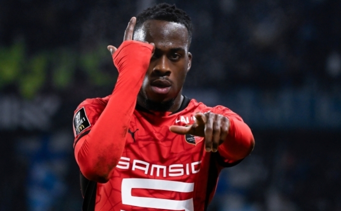 Nottingham Forest'ta gndem: Arnaud Kalimuendo