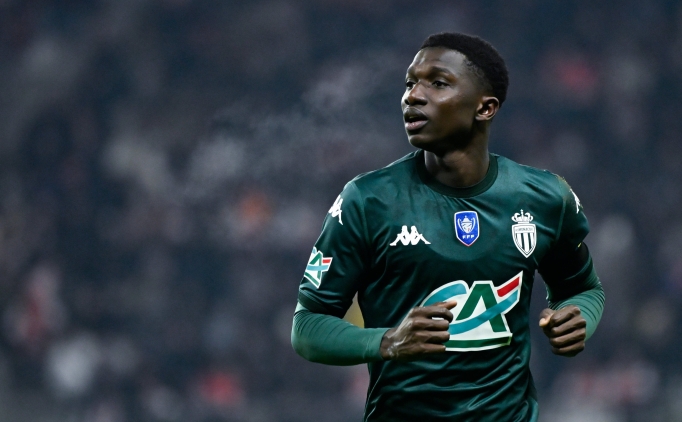 Lamine Camara'ya Fenerbah�e kancas�!