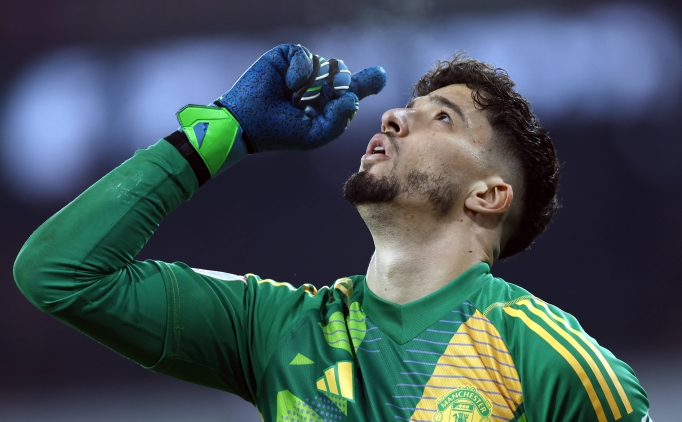 Manchester United'da Altay Bay�nd�r ve Onana karar�!