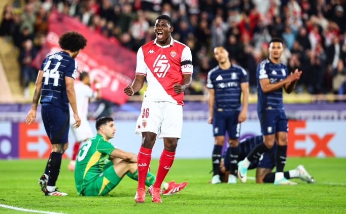 Monaco, Aston Villa'y tek golle geti