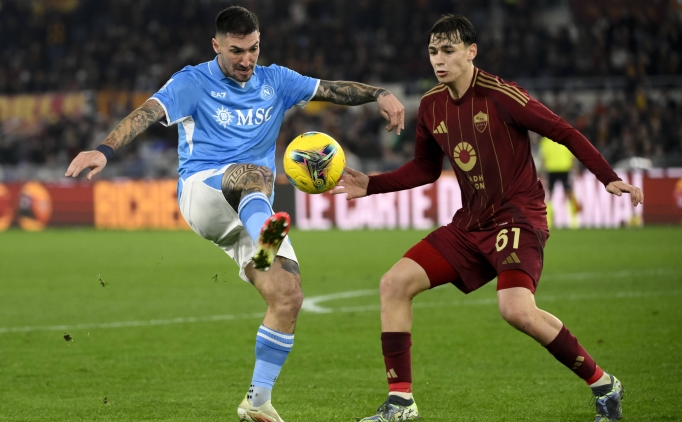 Napoli'den Roma kar��s�nda kritik puan kayb�