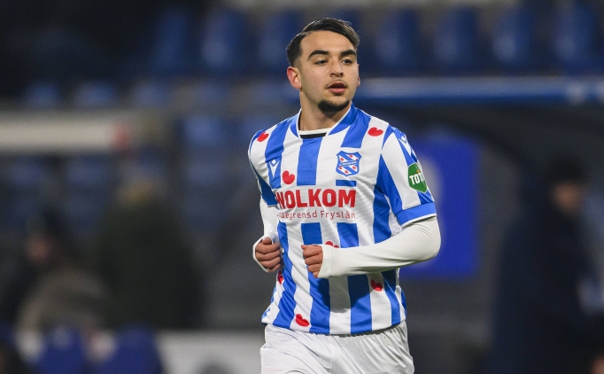 17 ya��ndaki Eser G�rb�z, Hollanda'y� sallad�!