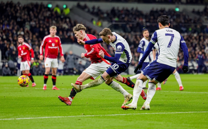 Tottenham, MANU'yla nefes ald�!