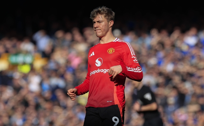 Manchester United'da Rasmus Hojlund'un kredisi t�keniyor!