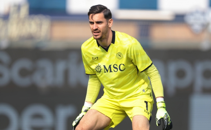 Napoli'de Meret i�in s�zle�me karar�