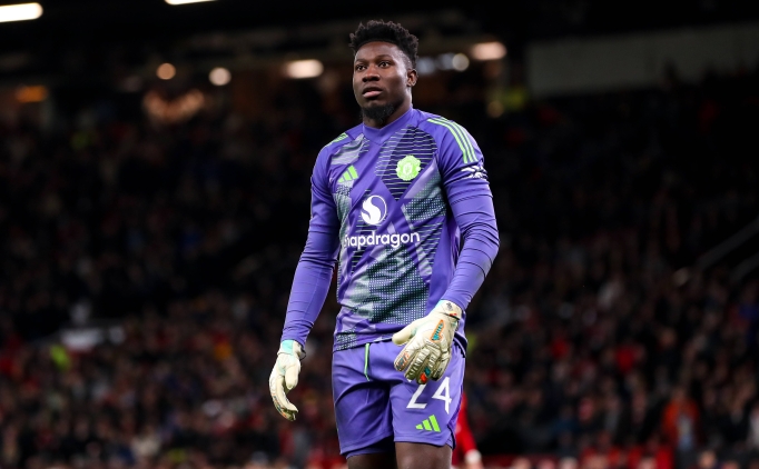 Onana, Manchester United'dan ayr�lmak istemiyor!
