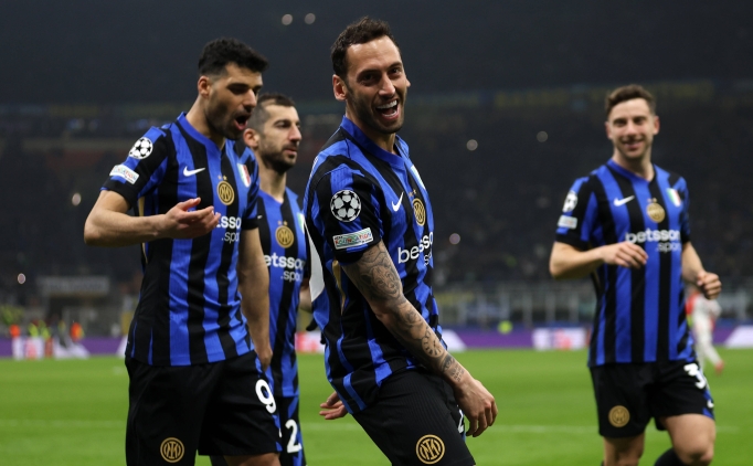Hakan att ve Inter turu geti!