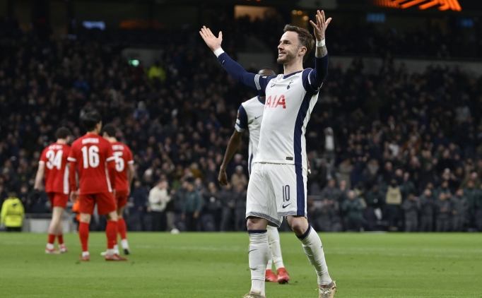 AZ Alkmaar direndi, Tottenham y�kt�