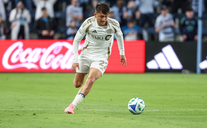 Cengiz �nder, MLS'te haftan�n 11'ine se�ildi