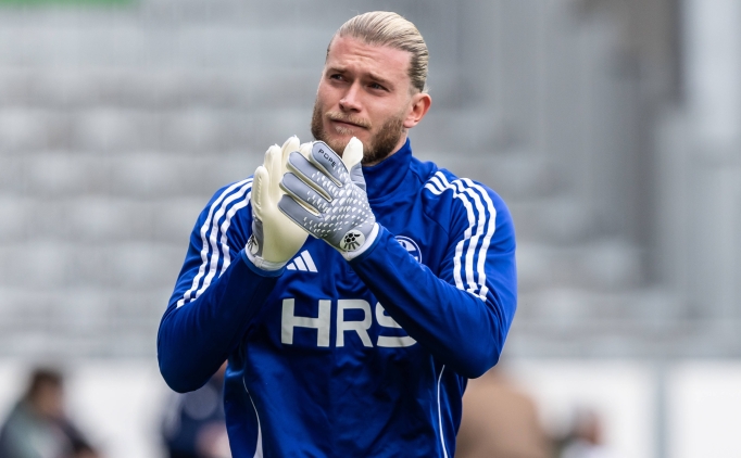 Loris Karius, Schalke 04'te kalmak istiyor