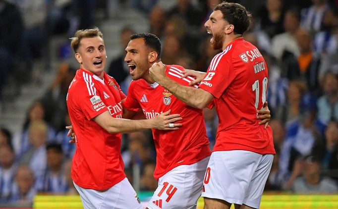 Orkun K�k�� ve Kerem Akt�rko�lu'na Portekiz'de b�y�k onur!