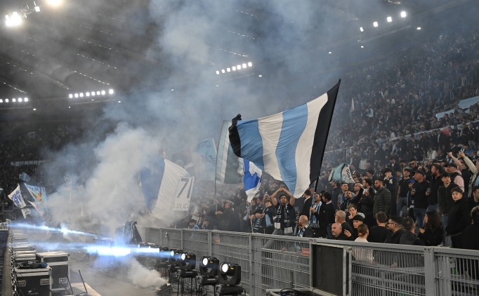 Lazio - Roma derbisinde 13 polis yaraland�