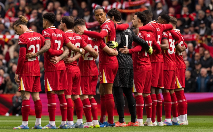 Liverpool, �ampiyonluk i�in sahada!