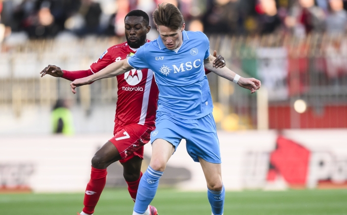 Napoli'ye 3 puan� McTominay getirdi!