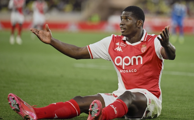 Be�ikta�'ta Embolo geri planda!