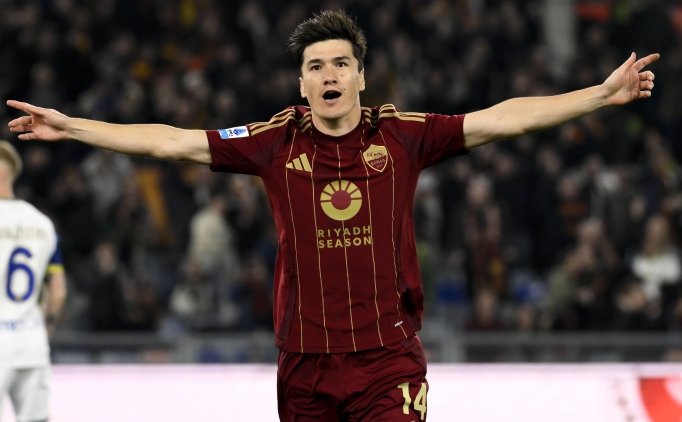 Roma, ligdeki 17 ma�l�k serisini s�rd�rd�!