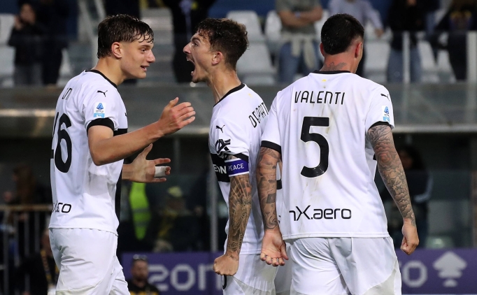Parma, 6 haftal�k hasretini Juve ile bitirdi!
