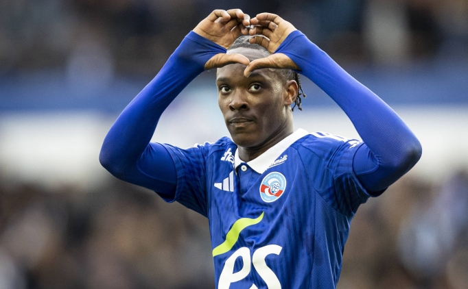 Chelsea, Emegha transferi i�in harekete ge�ti!