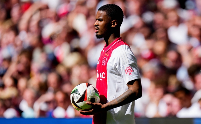 Jorrel Hato, �ngiliz devlerini pe�ine takt�!