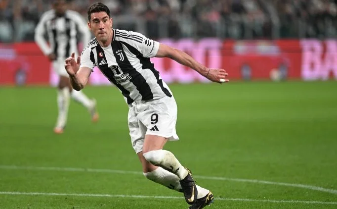Juventus'tan Dusan Vlahovic karar�!