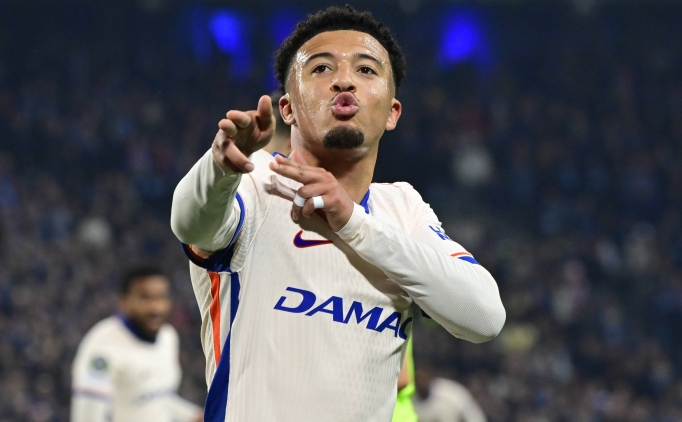 Chelsea, Konferans Ligi'nde finale �ok yak�n!