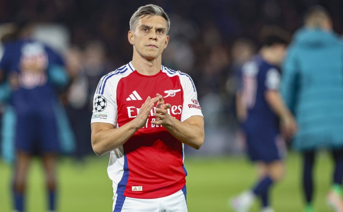Arsenal'de Trossard'a yeni s�zle�me