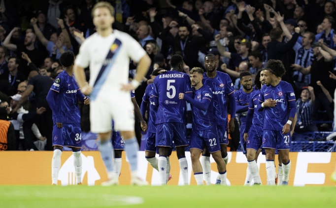 Chelsea, Konferans Ligi'nde zorlanmadan finalde!