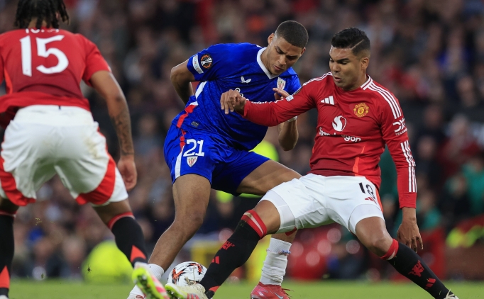 Manchester United, finale 7 golle y�r�d�!