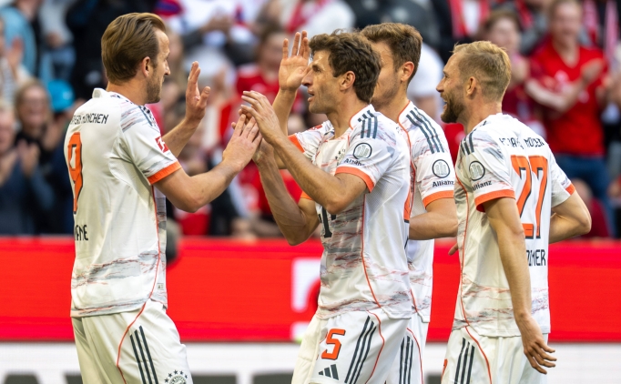 Bayern M�nih'de Thomas M�ller, taraftar�na galibiyet ile veda etti!