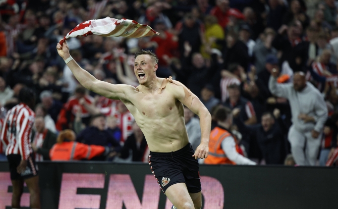 Sunderland, yeniden Premier Lig'de!