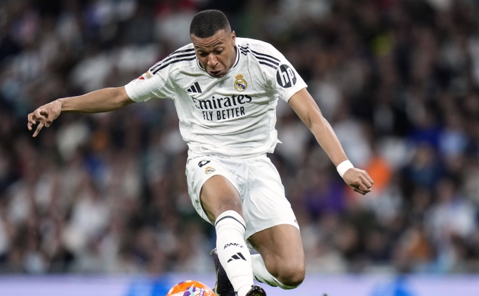 Emmanuel Petit: 'Mbappe i�in garip bir sezon oldu'