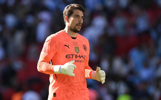 Fenerbah�e'den Stefan Ortega hamlesi!