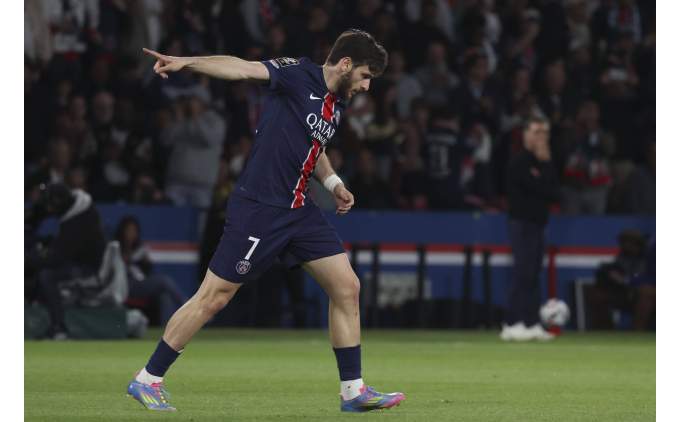 Paris Saint-Germain, geriden gelerek kazand�!