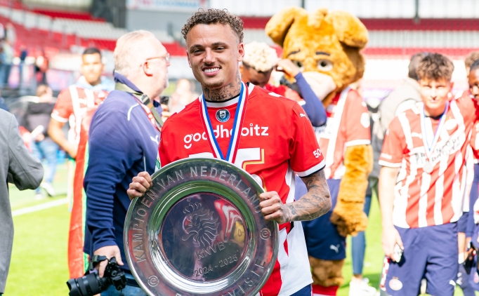 Napoli, Noa Lang ile anla�t�!