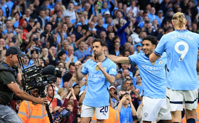 Manchester City'den �ampiyonlar Ligi yolunda kritik galibiyet