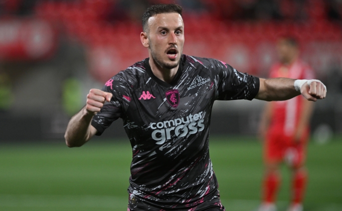 Be�ikta�'ta �smajli ile yak�n temas!