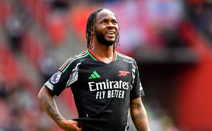 Napoli'de yeni hedef Sterling