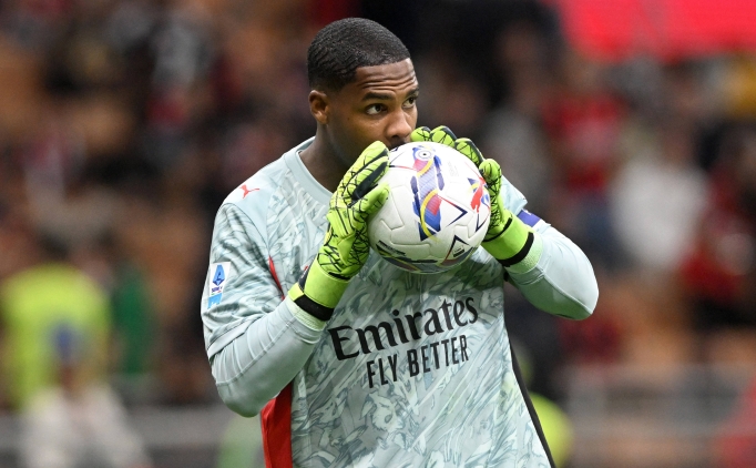 Chelsea'nin kaleci hedefi Maignan